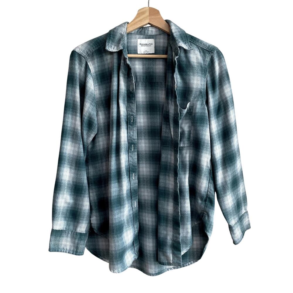 Abercrombie & Fitch soft A&F Collection green white button down top women's S